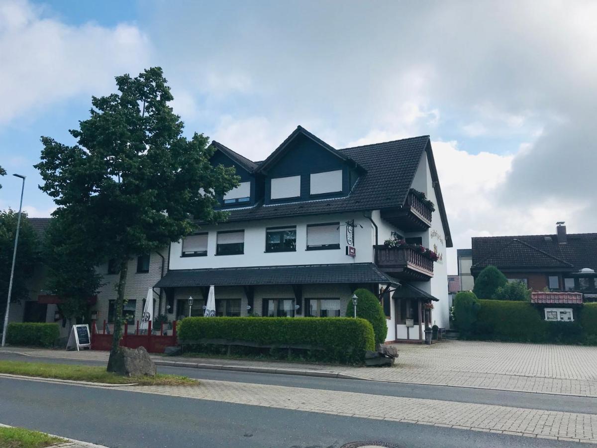 Gasthof Zur Post Hotel - Restaurant Breckerfeld Buitenkant foto