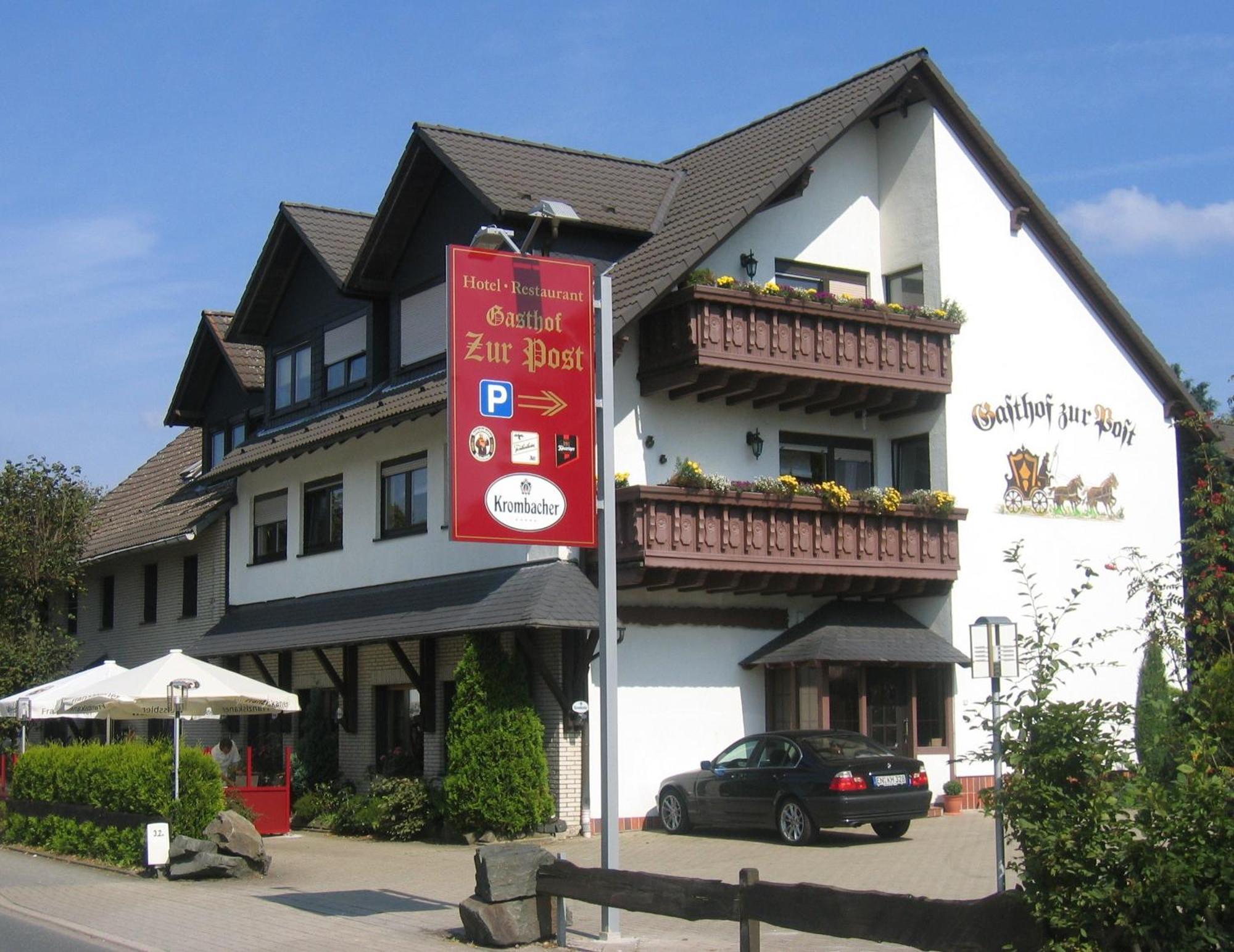 Gasthof Zur Post Hotel - Restaurant Breckerfeld Buitenkant foto